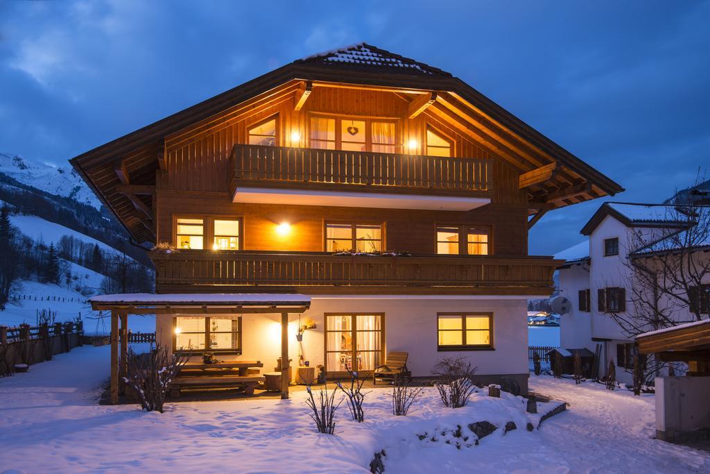 Landhaus Resinger Бад Хофгащайн Екстериор снимка